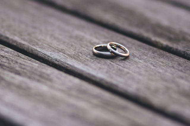 Casamento e sociedade: as estratégias para evitar o desastre do divórcio